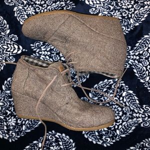 TOMS Wedge Booties
